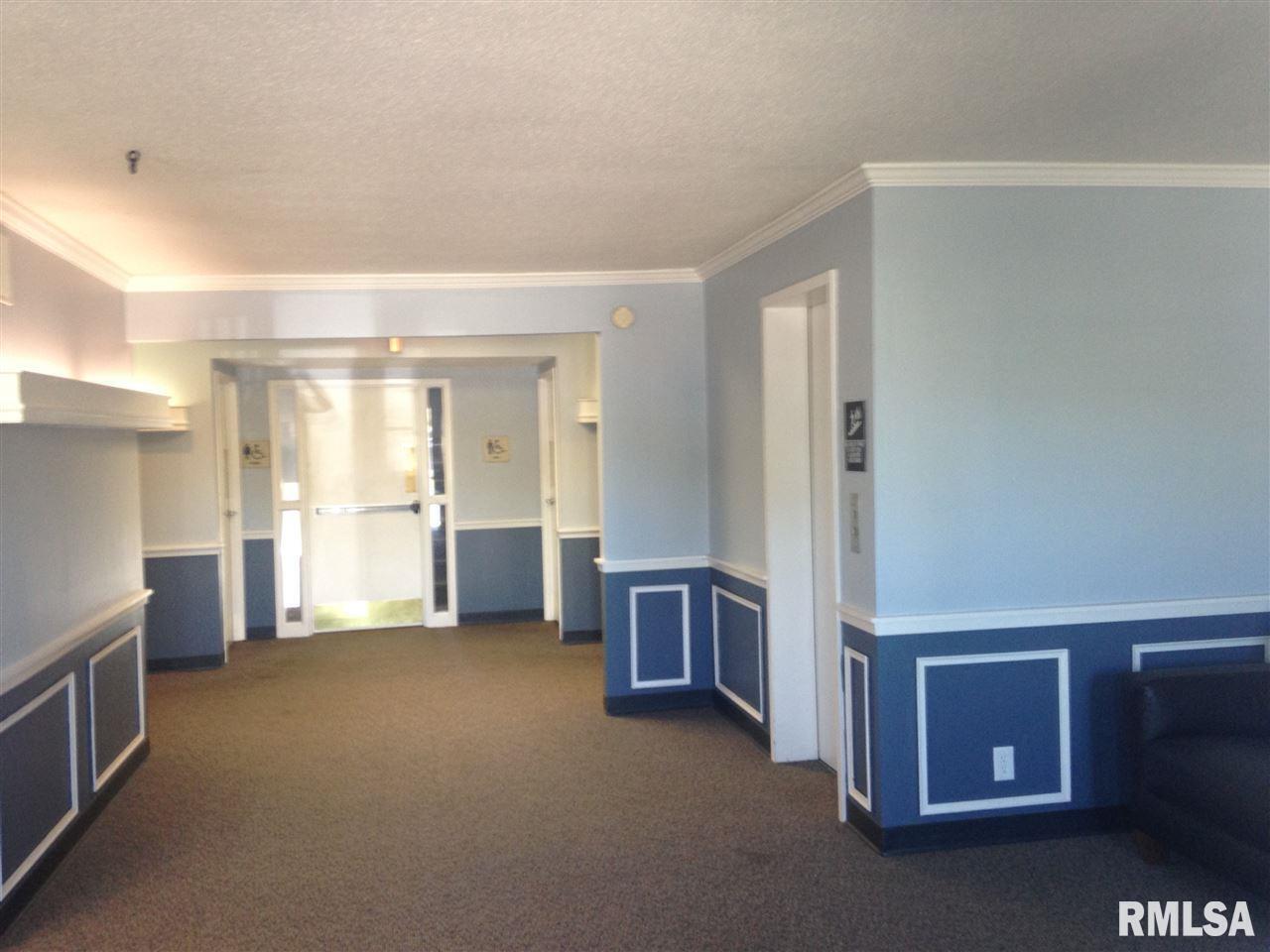 1035 LINCOLN Road, Bettendorf, IA 52722