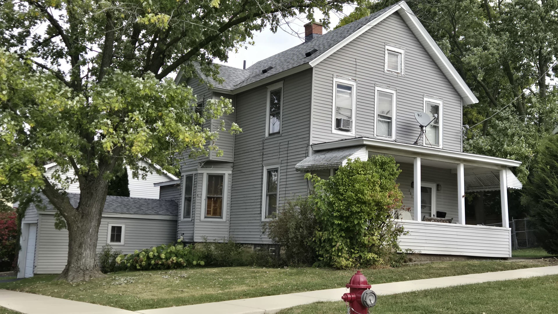 202 14th Street, Lockport, IL 60441