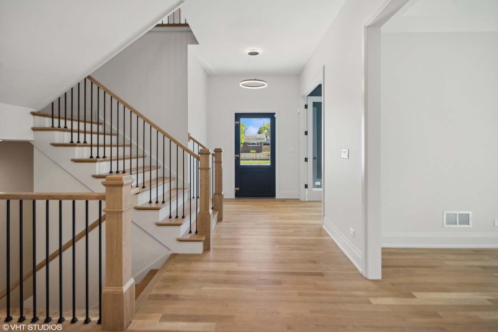 837 Kearsage Avenue, Elmhurst, IL 60126