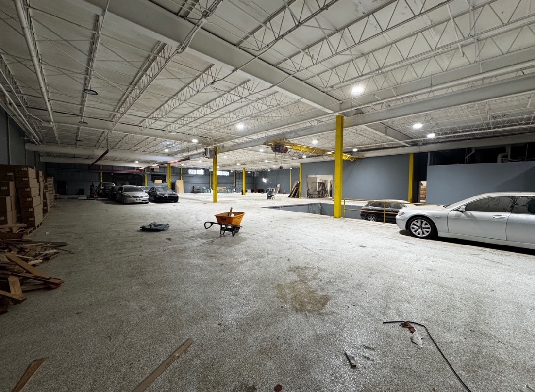 6166 Sayre Avenue, Chicago, IL 60638