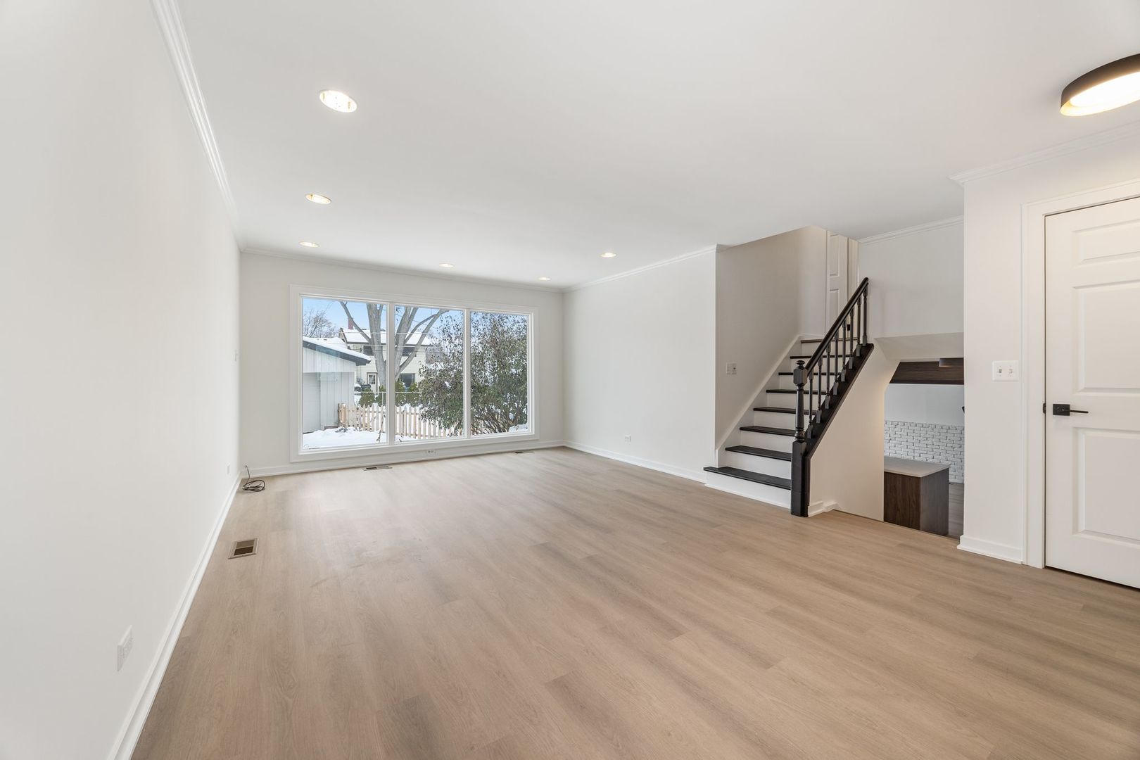 630 Bode Road, Hoffman Estates, IL 60169