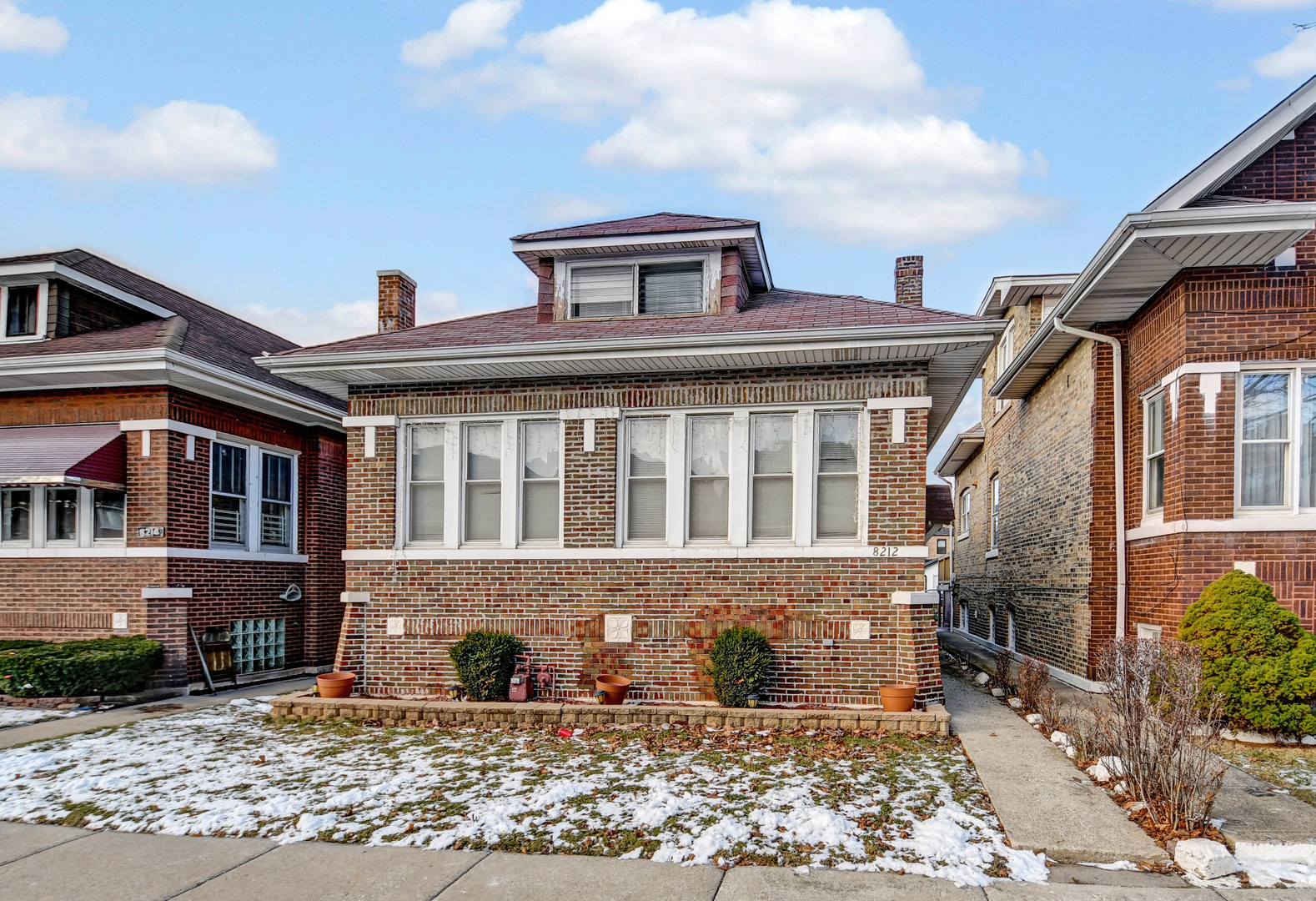 8212 Bishop Street, Chicago, IL 60620