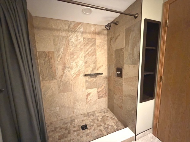 182 Saenz Lane, Joliet, IL 60436