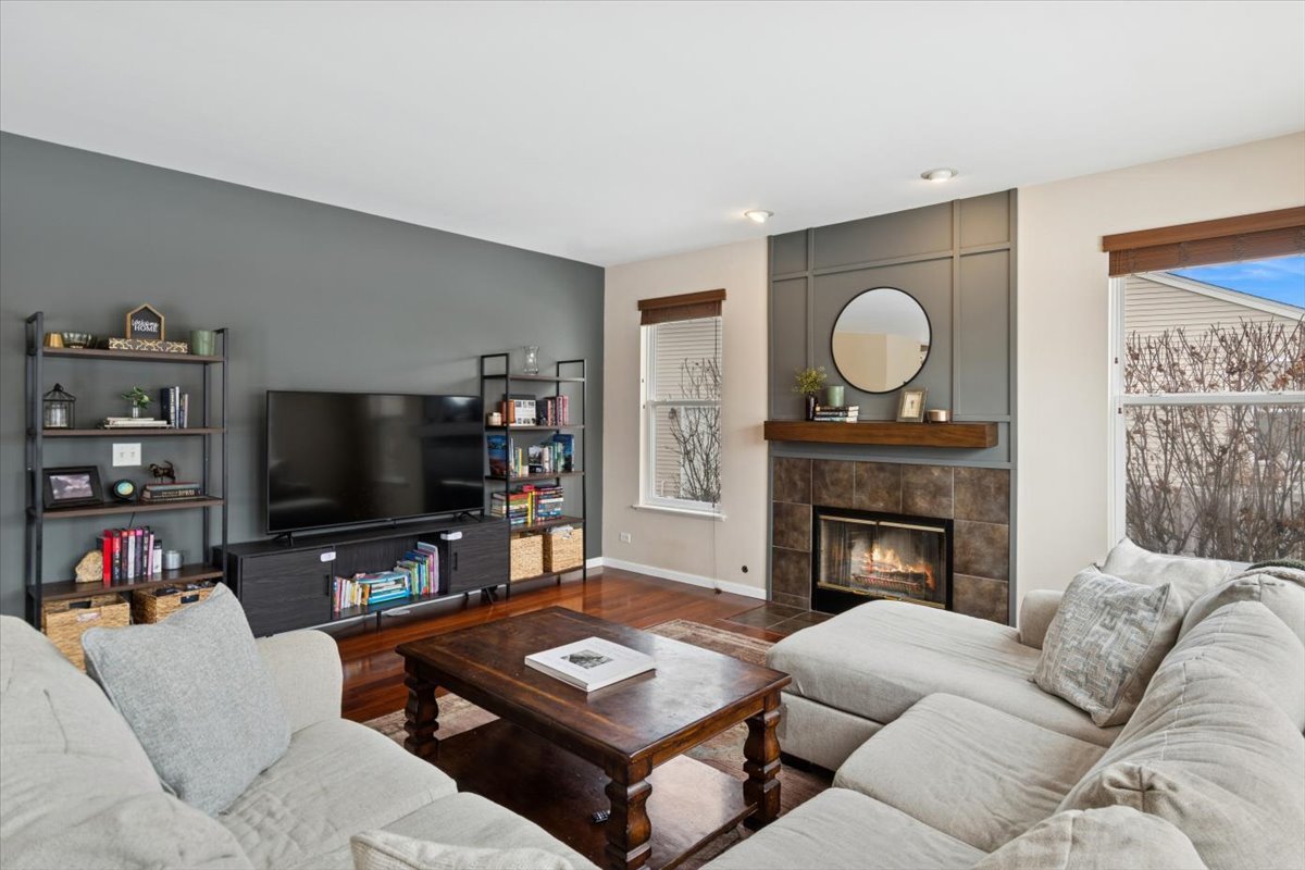 2358 Ferdinand Lane, Montgomery, IL 60538