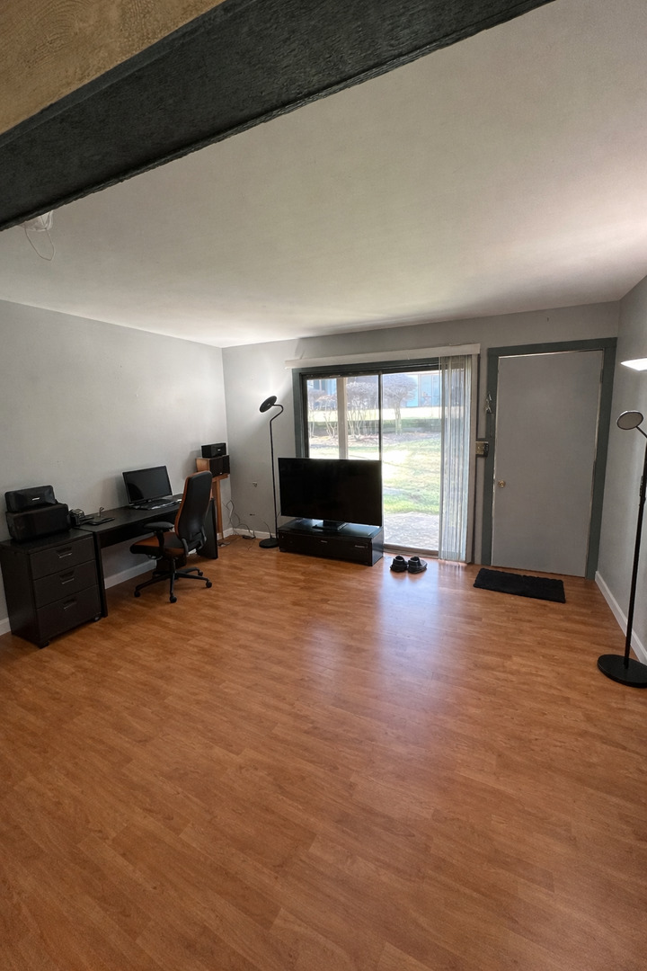 63 Aspen Colony, Fox Lake, IL 60020