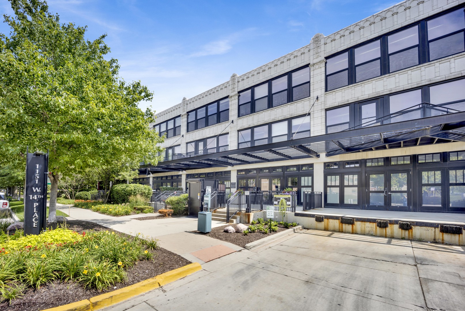 1151 14th Place, Chicago, IL 60608