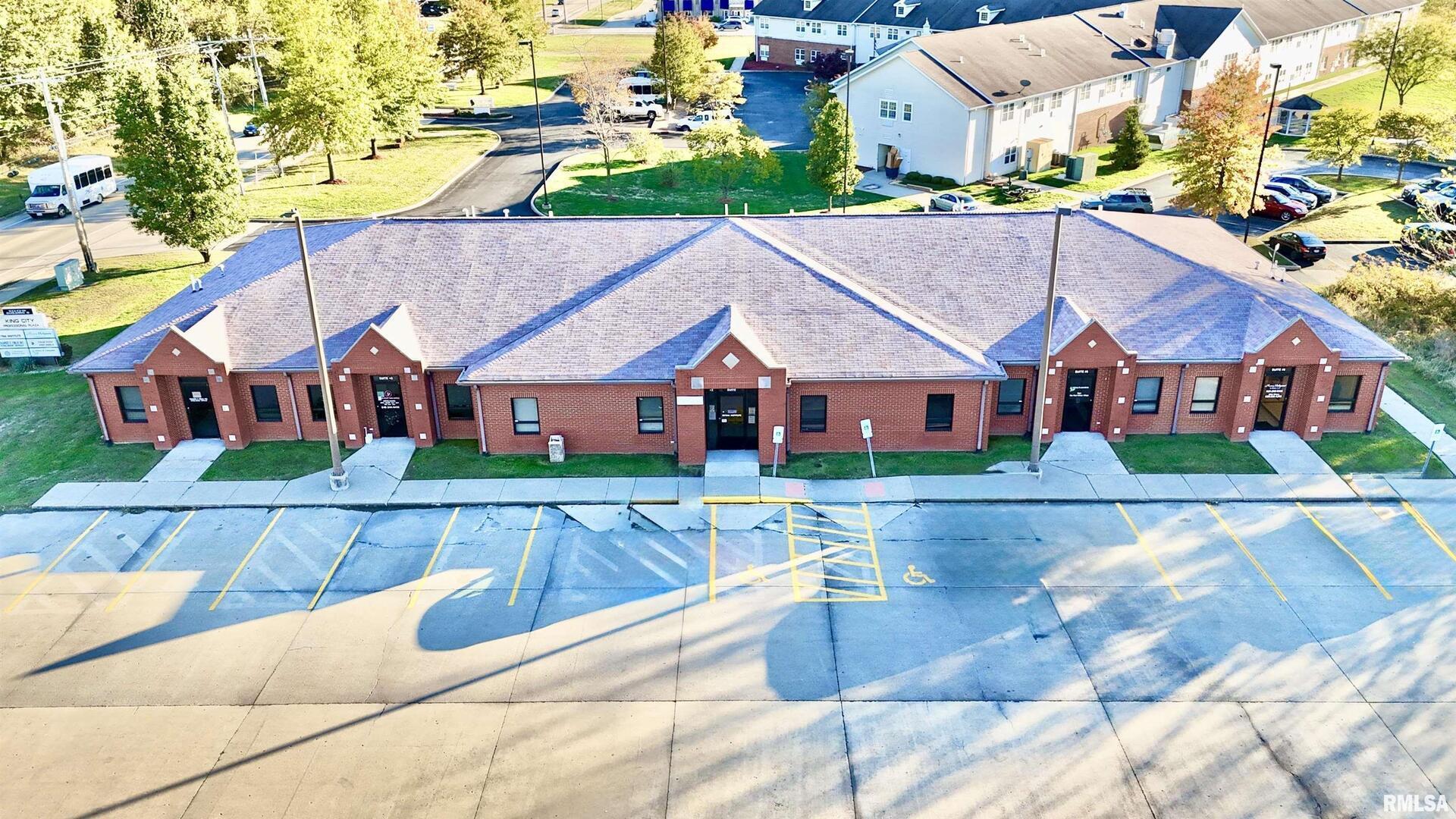 1009 42ND Street, Mt Vernon, IL 62864