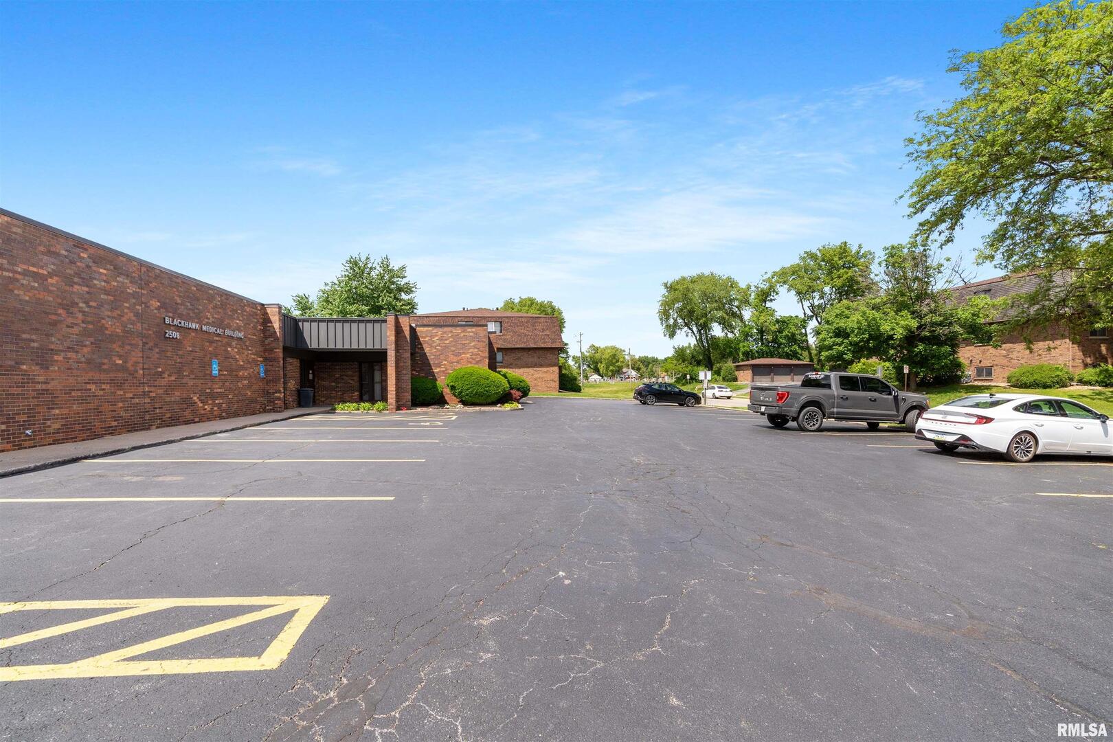 2508 25TH Street, Rock Island, IL 61201