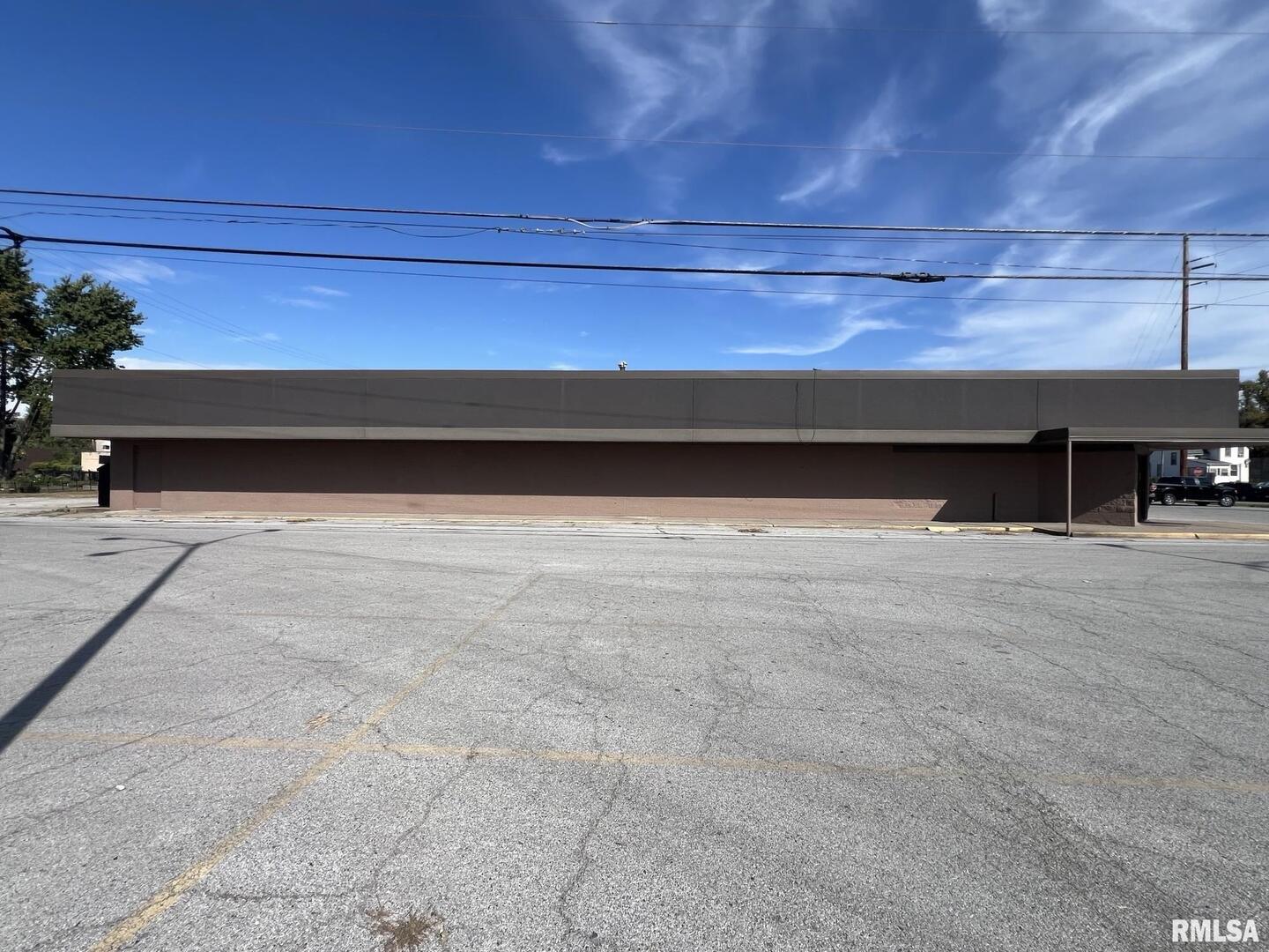 1309 4TH Street, Davenport, IA 52802