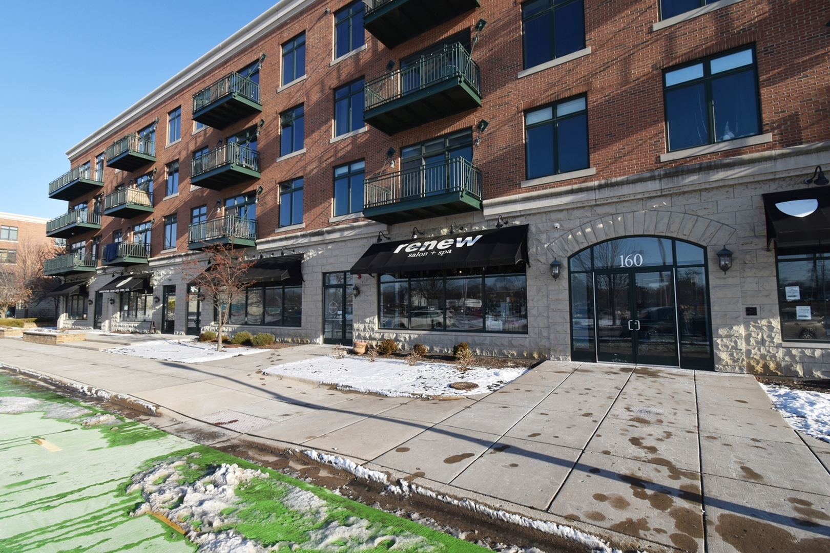 160 River Street, Aurora, IL 60506