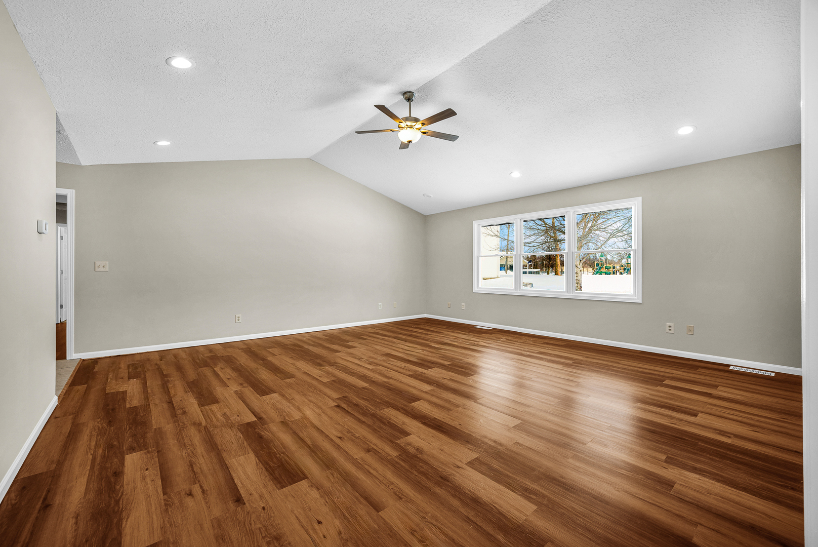 101 Downing Drive, Potomac, IL 61865