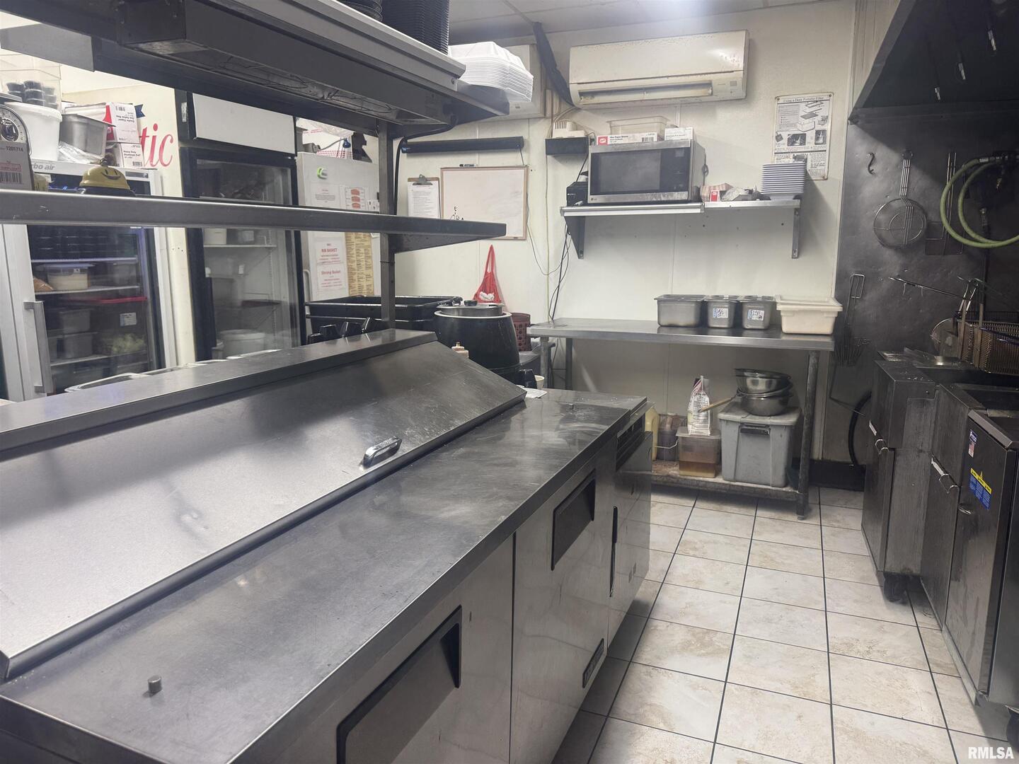 239 2ND Street, Eldridge, IA 52748