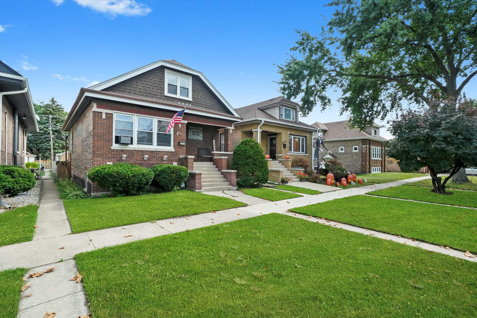 3829 Wisconsin Avenue, Berwyn, IL 60402