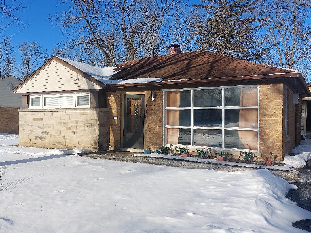 318 MINOCQUA Street, Park Forest, IL 60466