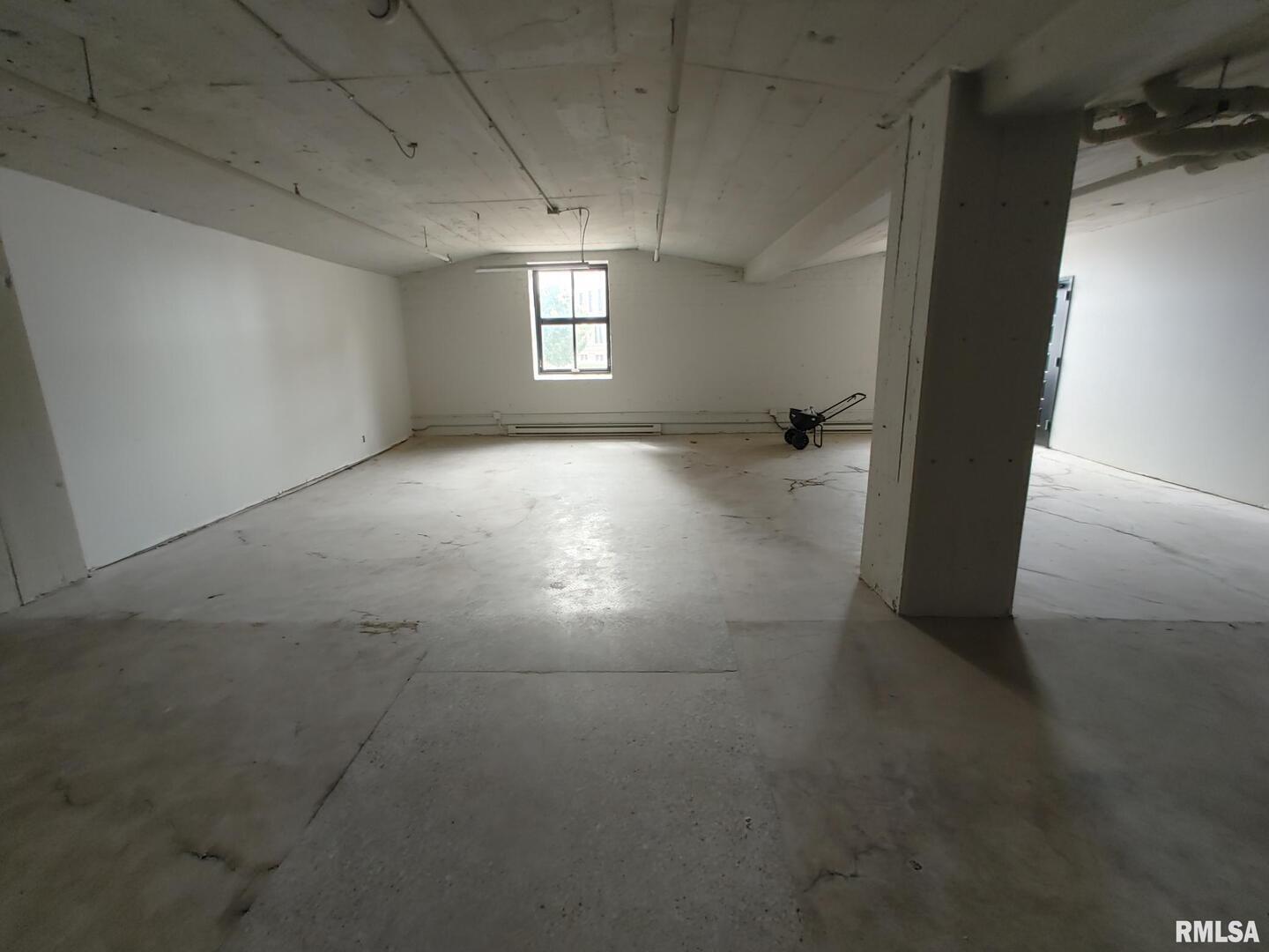 736 FEDERAL Street, Davenport, IA 52803