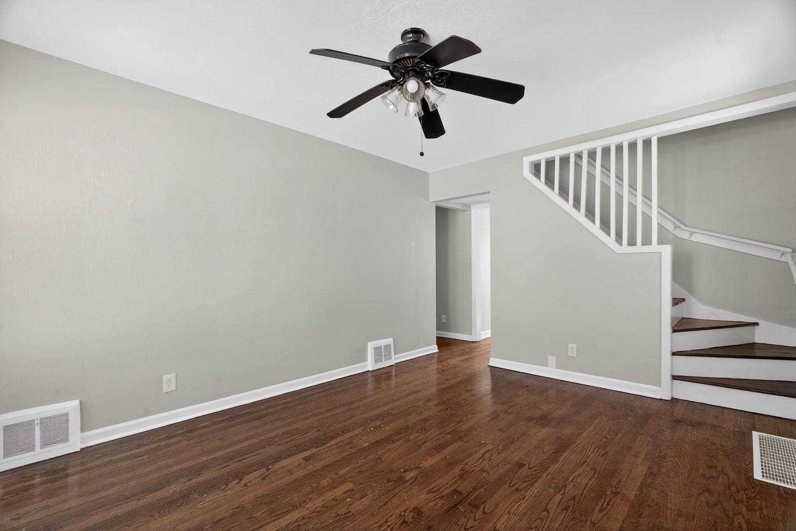 27 164th Place, Calumet City, IL 60409