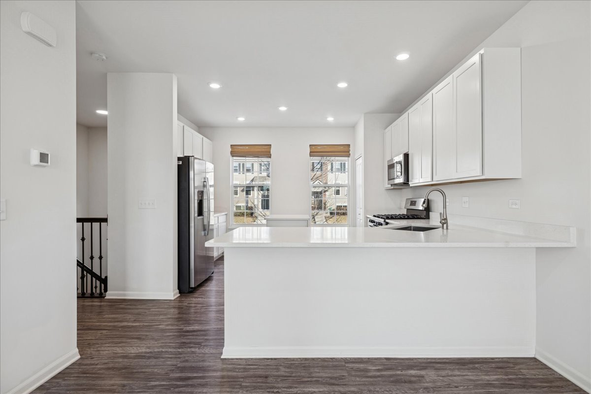 542 Cimmaron Circle, Crystal Lake, IL 60012