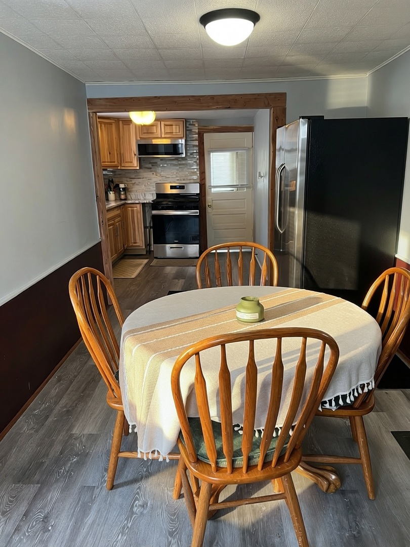 300 Madison Street, Woodstock, IL 60098