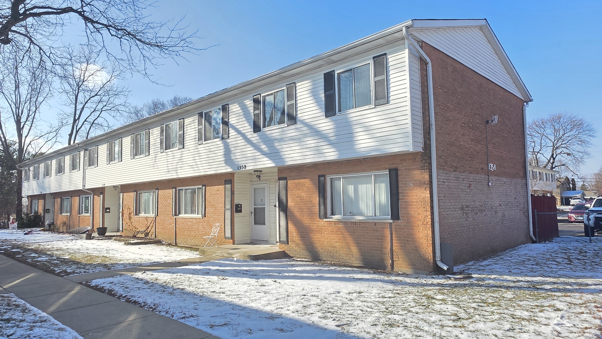 1358 MONOMOY Street, Aurora, IL 60506