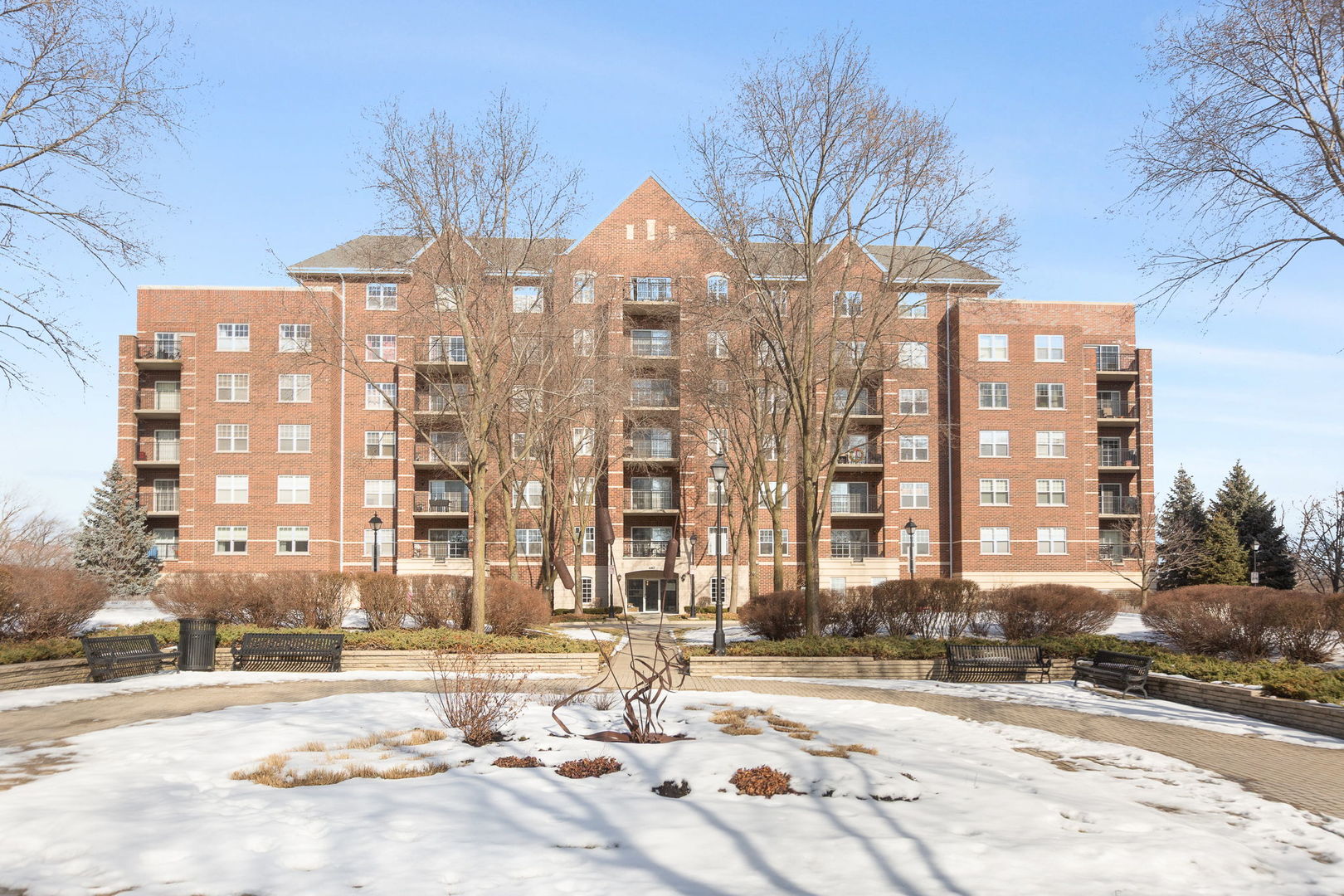 440 Mahogany Court, Palatine, IL 60067