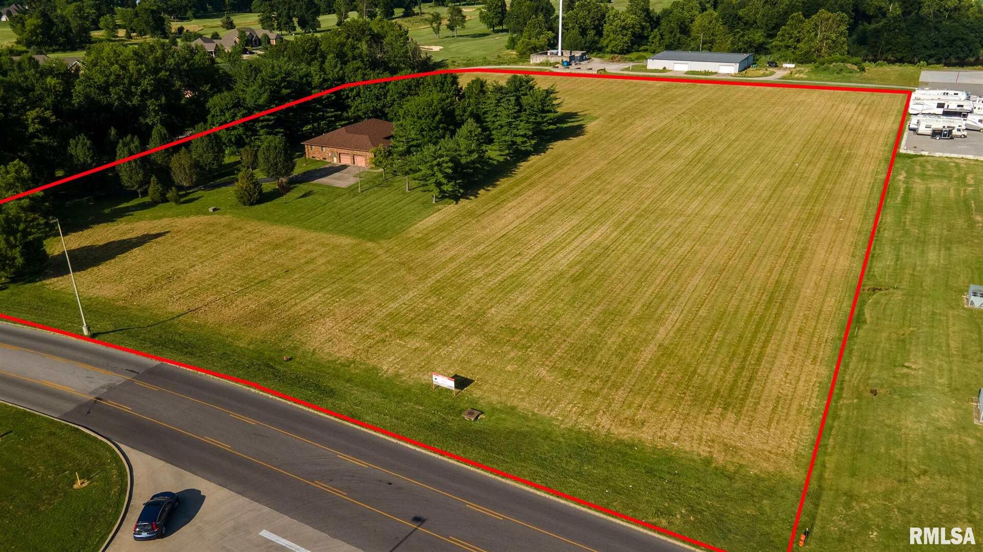 1605 Yearack Drive, Marion, IL 62959