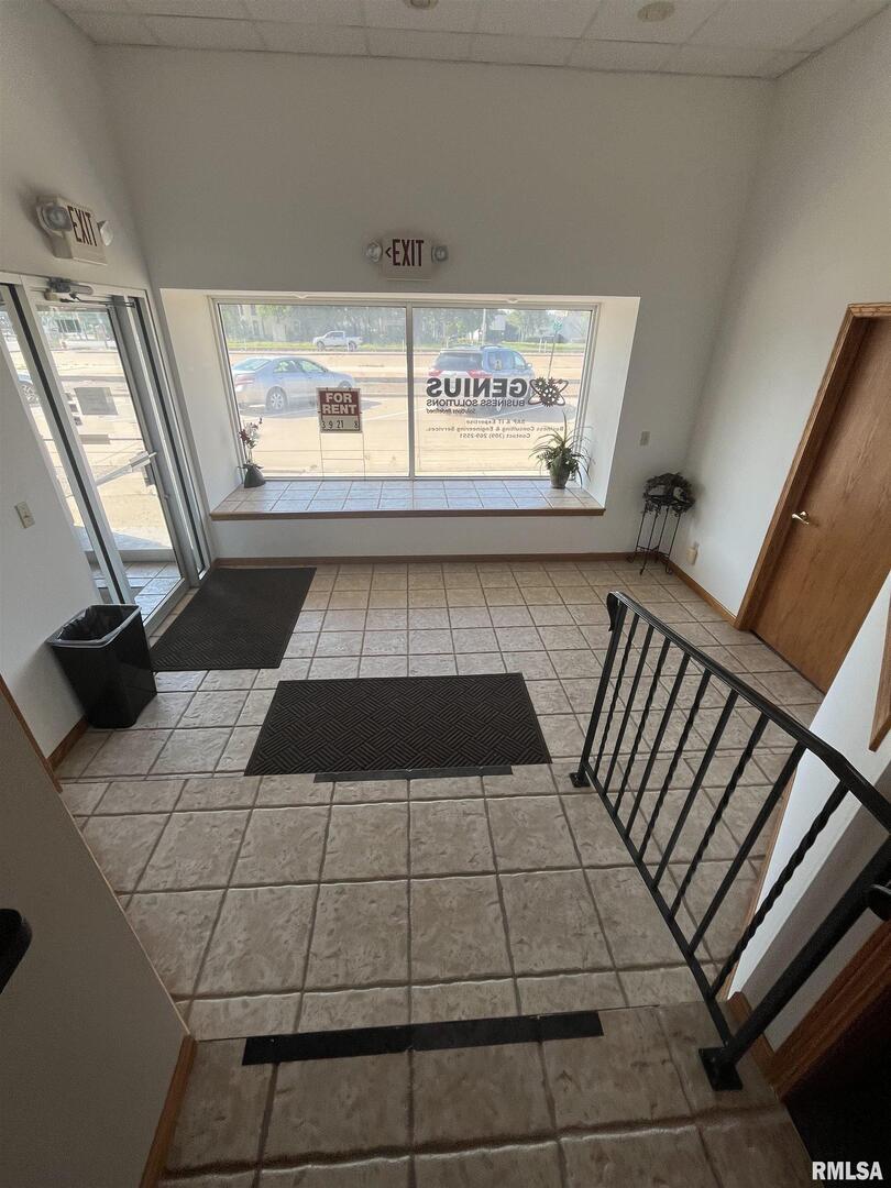 1711 5TH Avenue, Moline, IL 61265