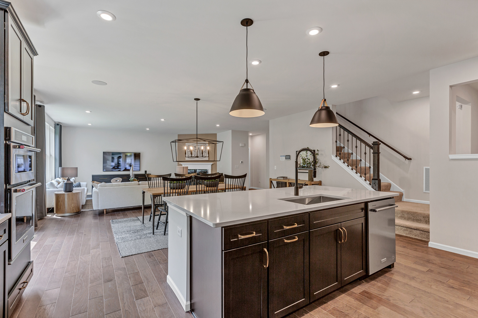 2804 Mia Road, Aurora, IL 60503