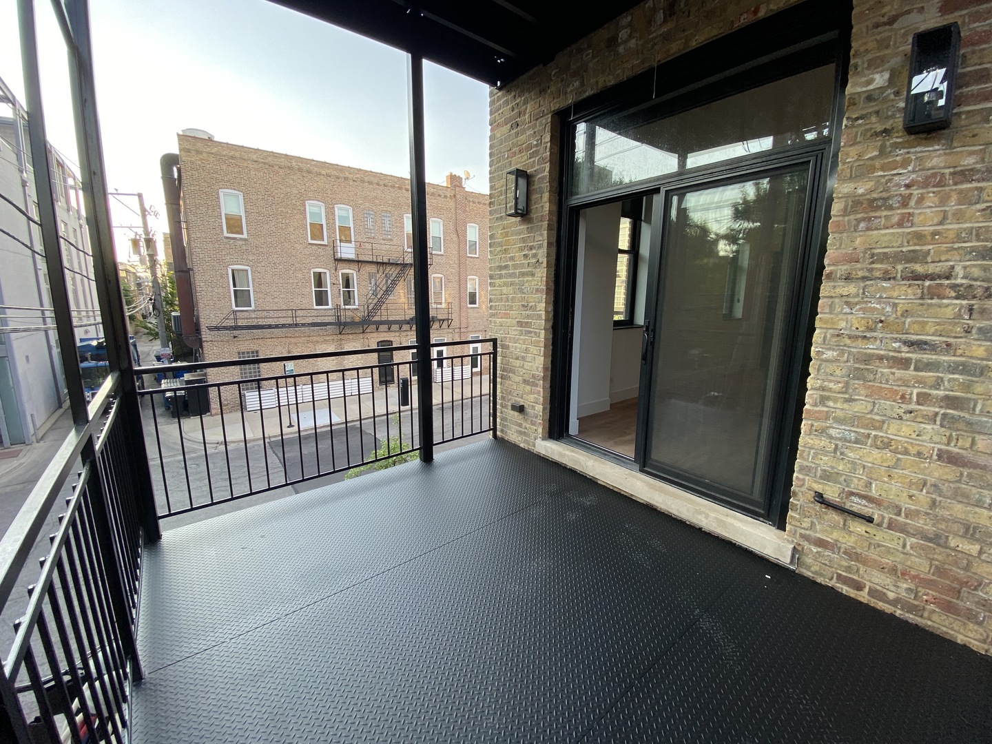 1900 North Avenue, Chicago, IL 60622