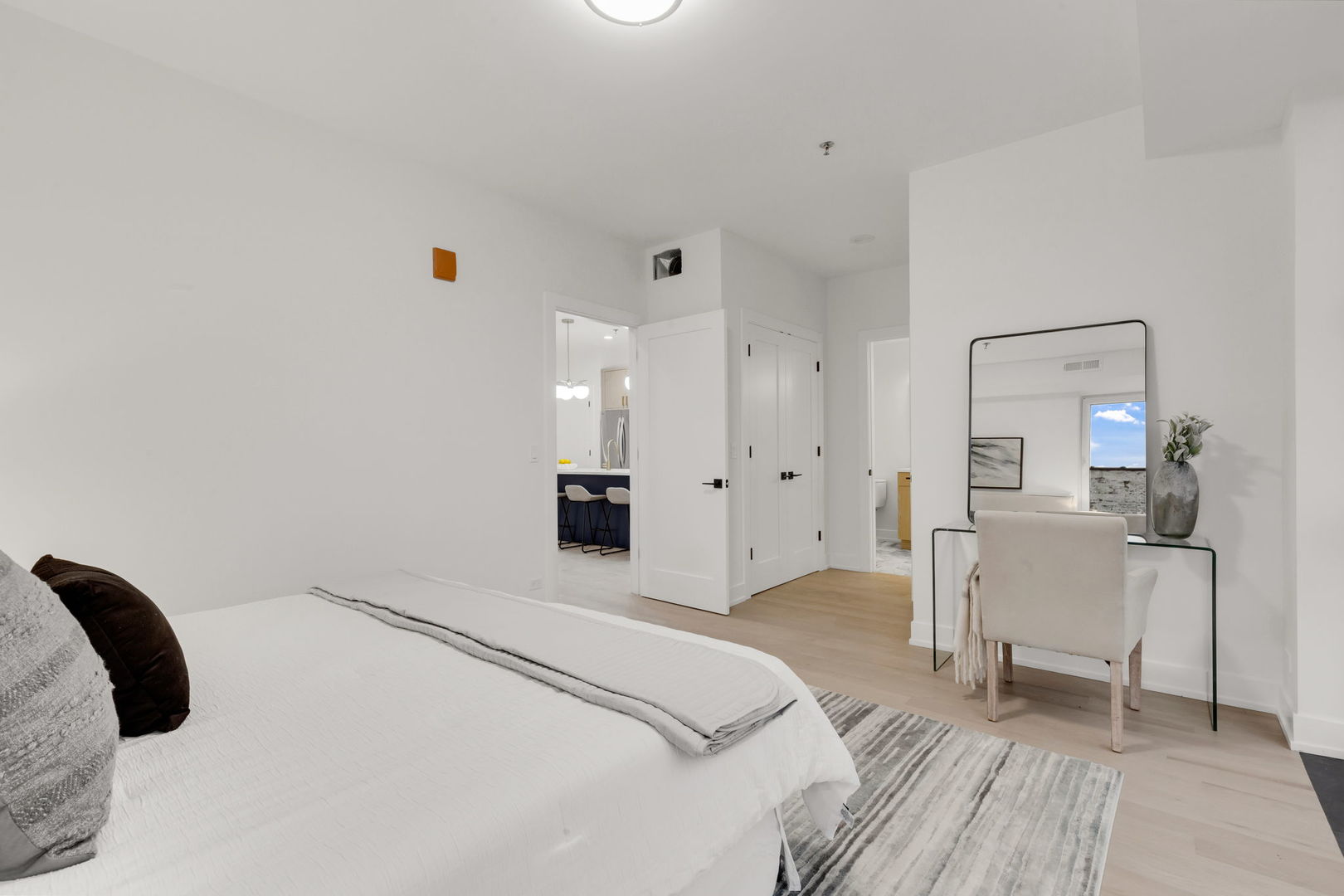 3204 Kostner Avenue, Chicago, IL 60641