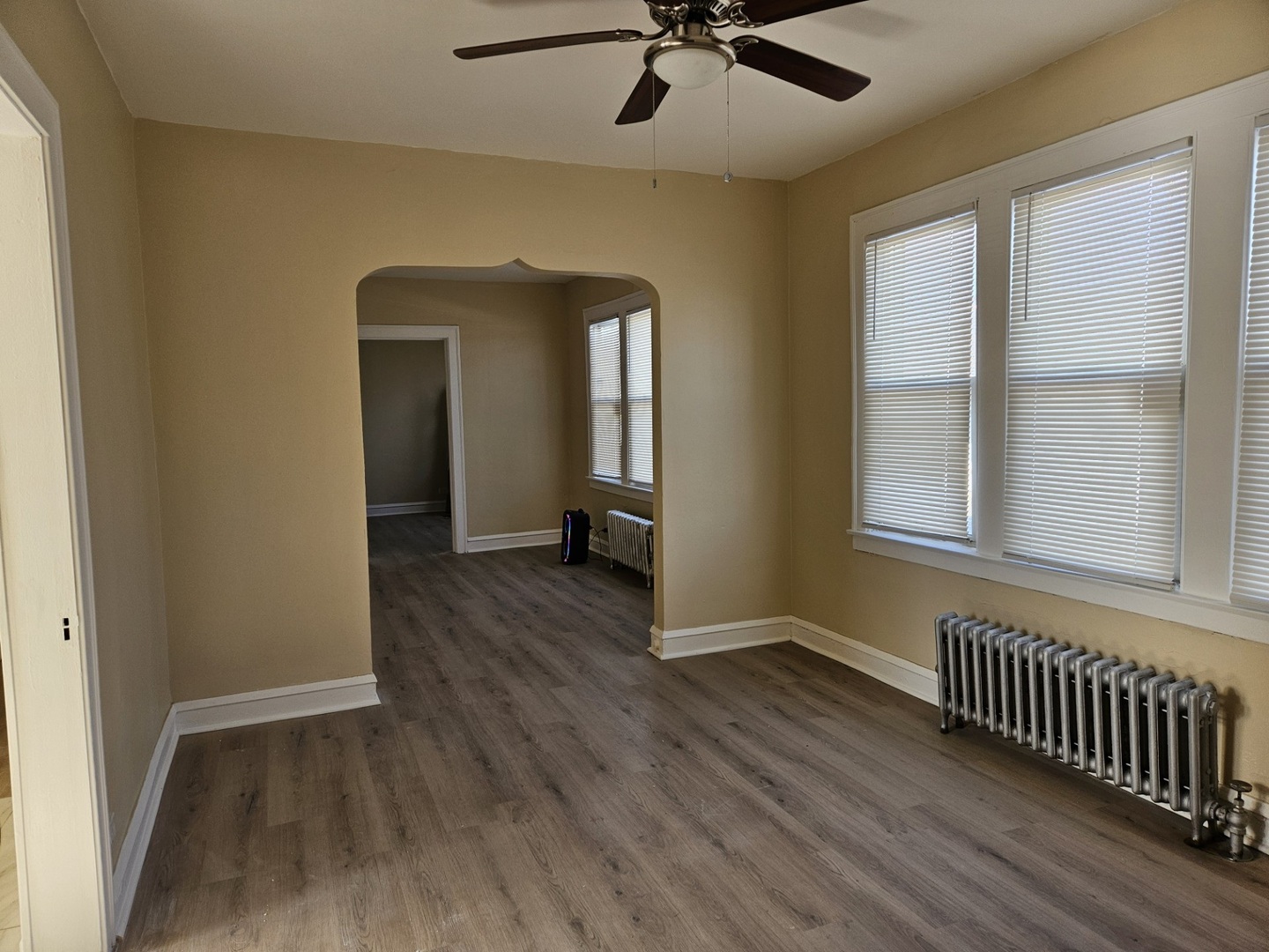 10008 Michigan Avenue, Chicago, IL 60628