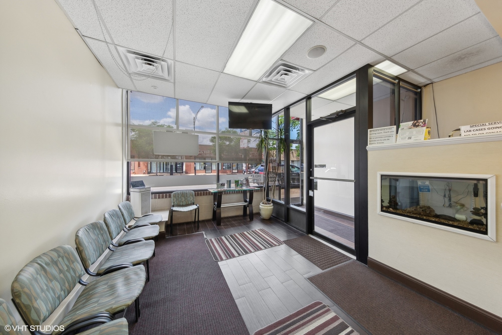 4239 Archer Avenue, Chicago, IL 60632