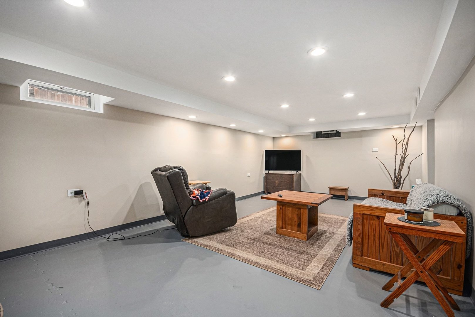 474 York Street, Elmhurst, IL 60126