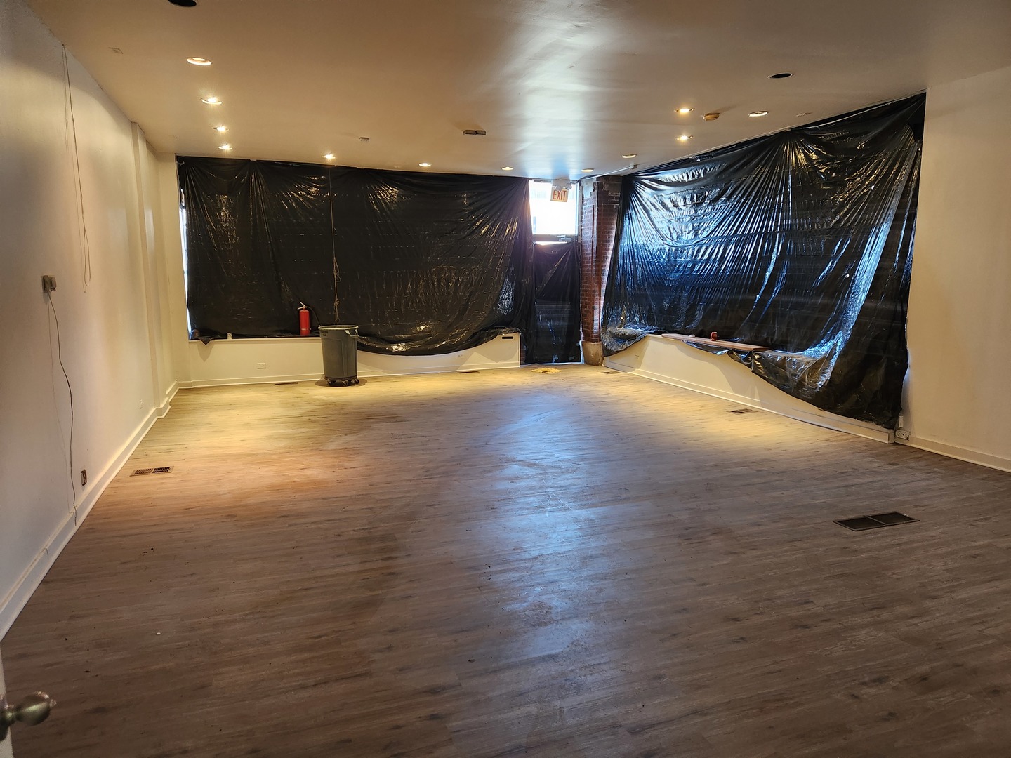 901 Irving Park Road, Chicago, IL 60613