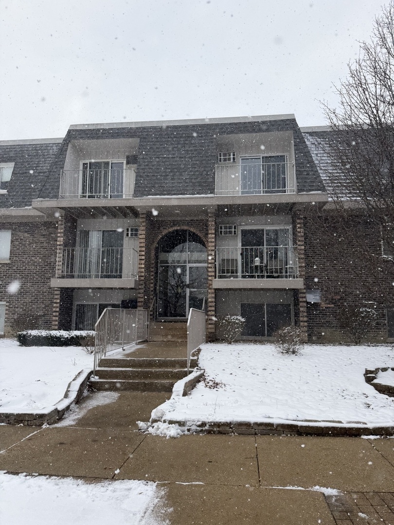 872 Winesap Court, Prospect Heights, IL 60070