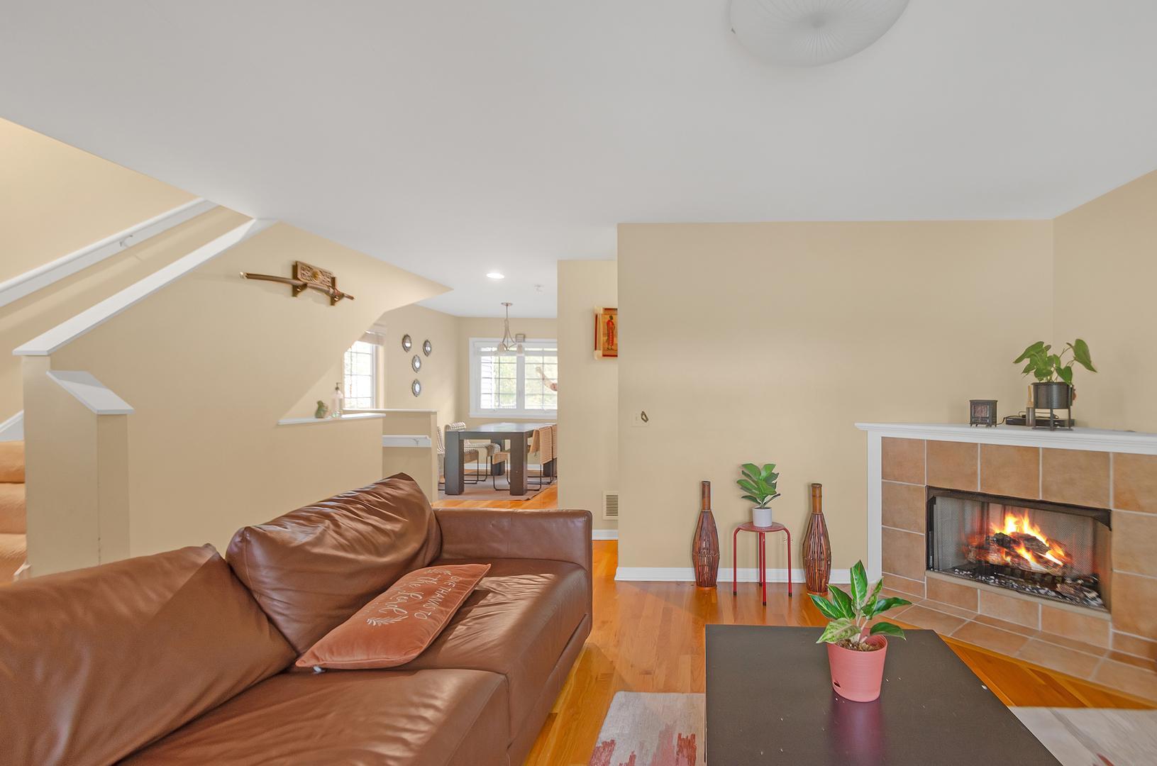 1205 Dodge Avenue, Evanston, IL 60202