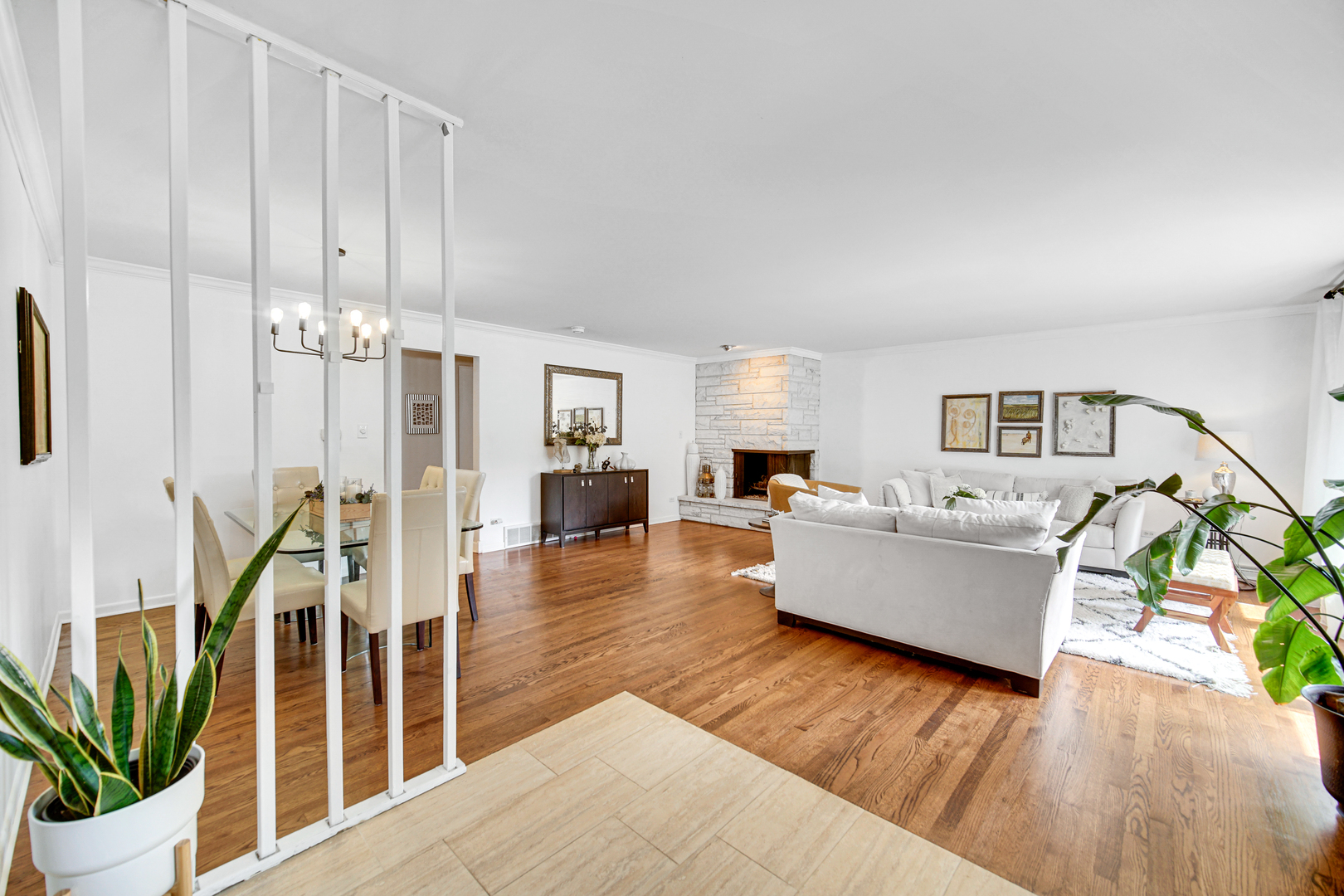 399 Knollwood Court, Palatine, IL 60067