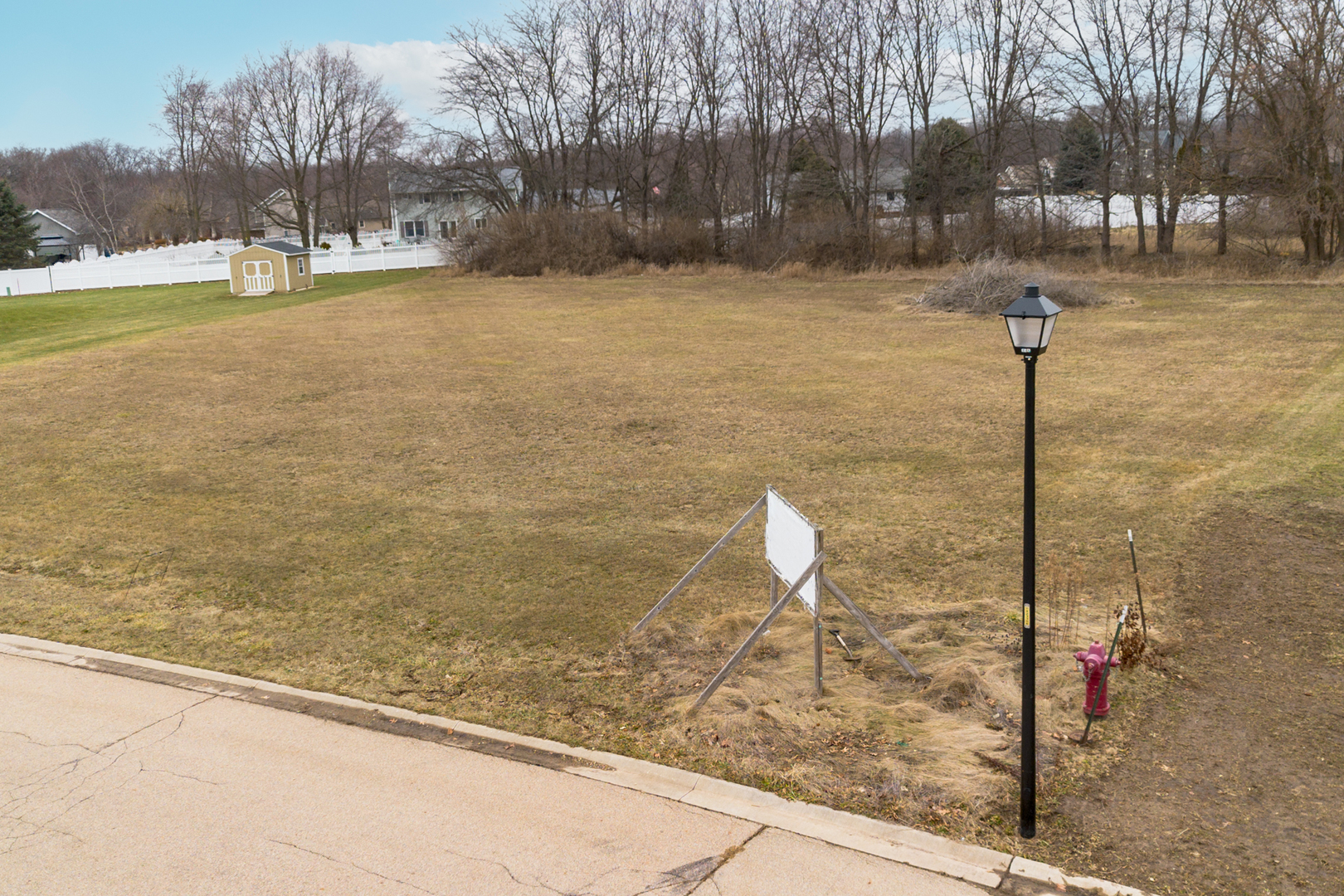 800 Ann Marie Drive, Utica, IL 61373