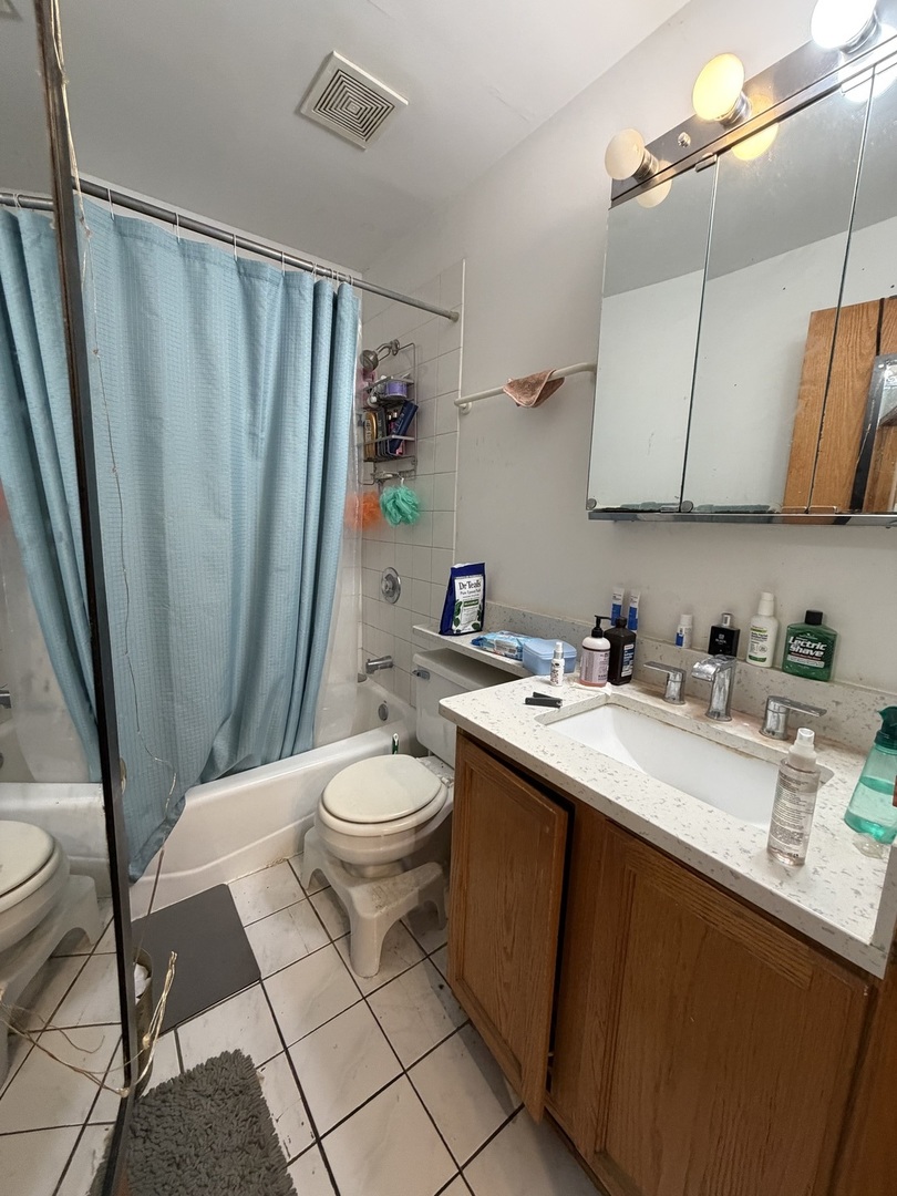 626 Patterson Avenue, Chicago, IL 60613