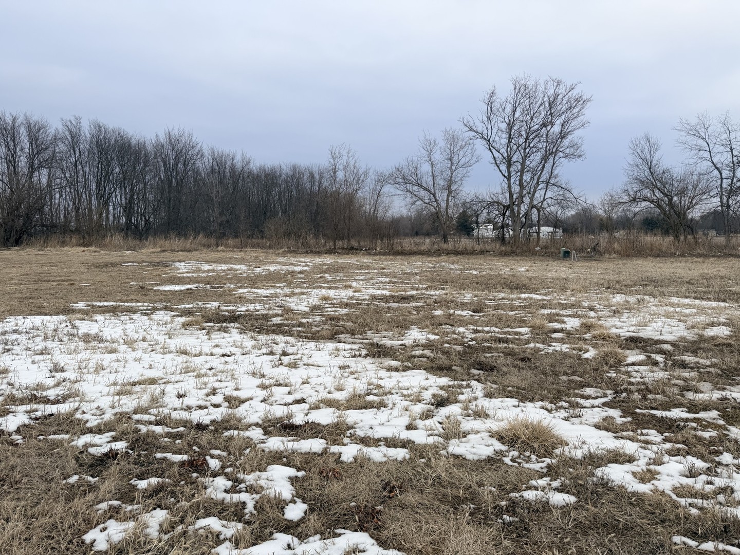 3 Crossing Court, Peru, IL 61354