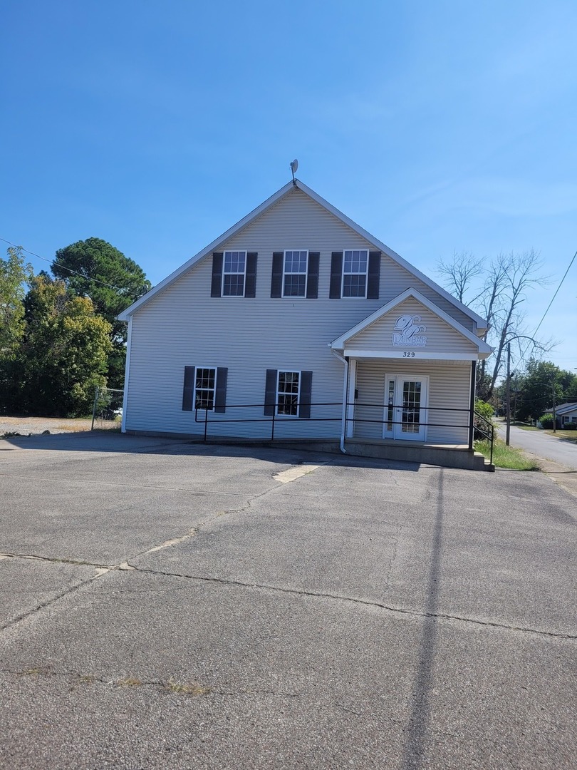 329 Broadway Street, Mt Vernon, IL 62864