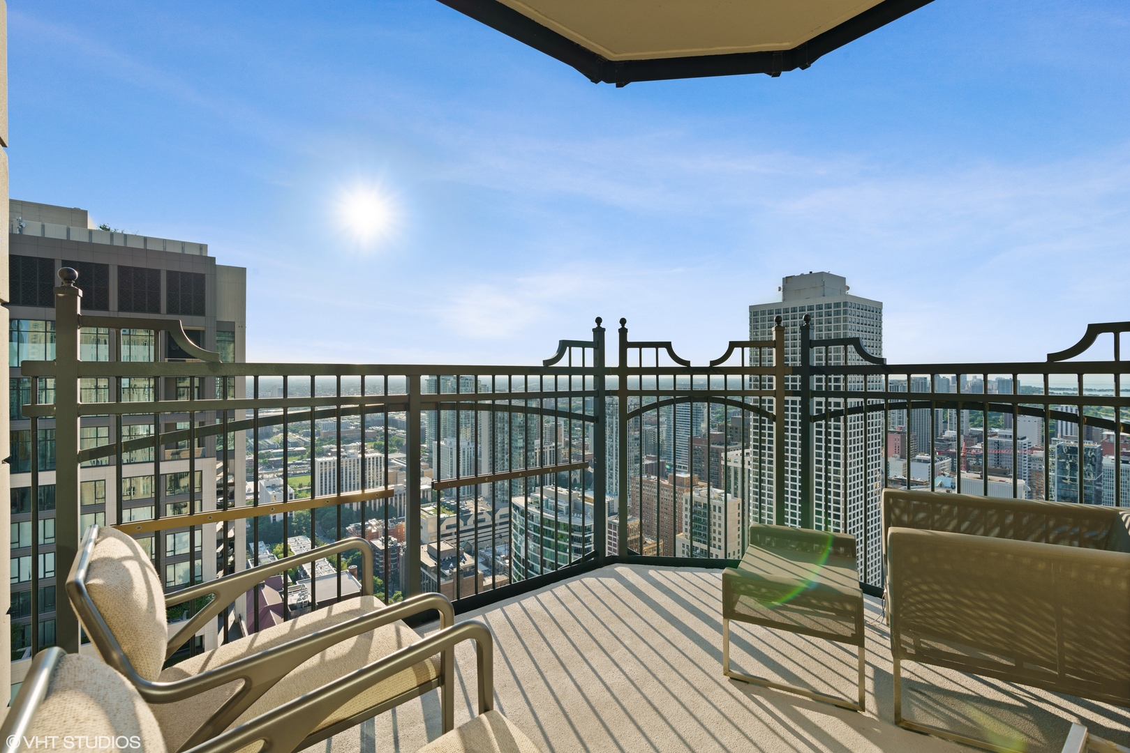 11 Walton Street, Chicago, IL 60611