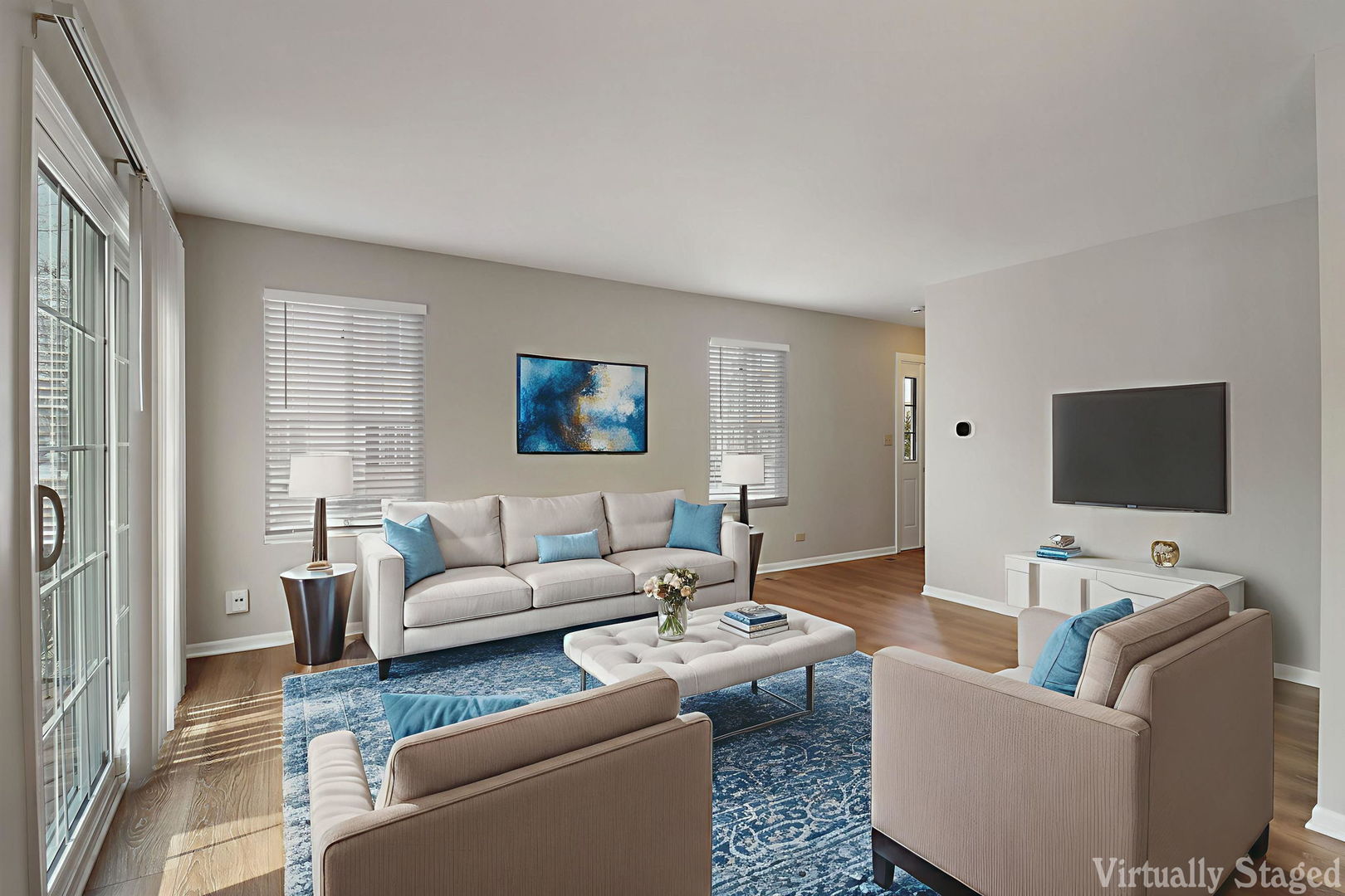 404 Lowell Drive, South Elgin, IL 60177