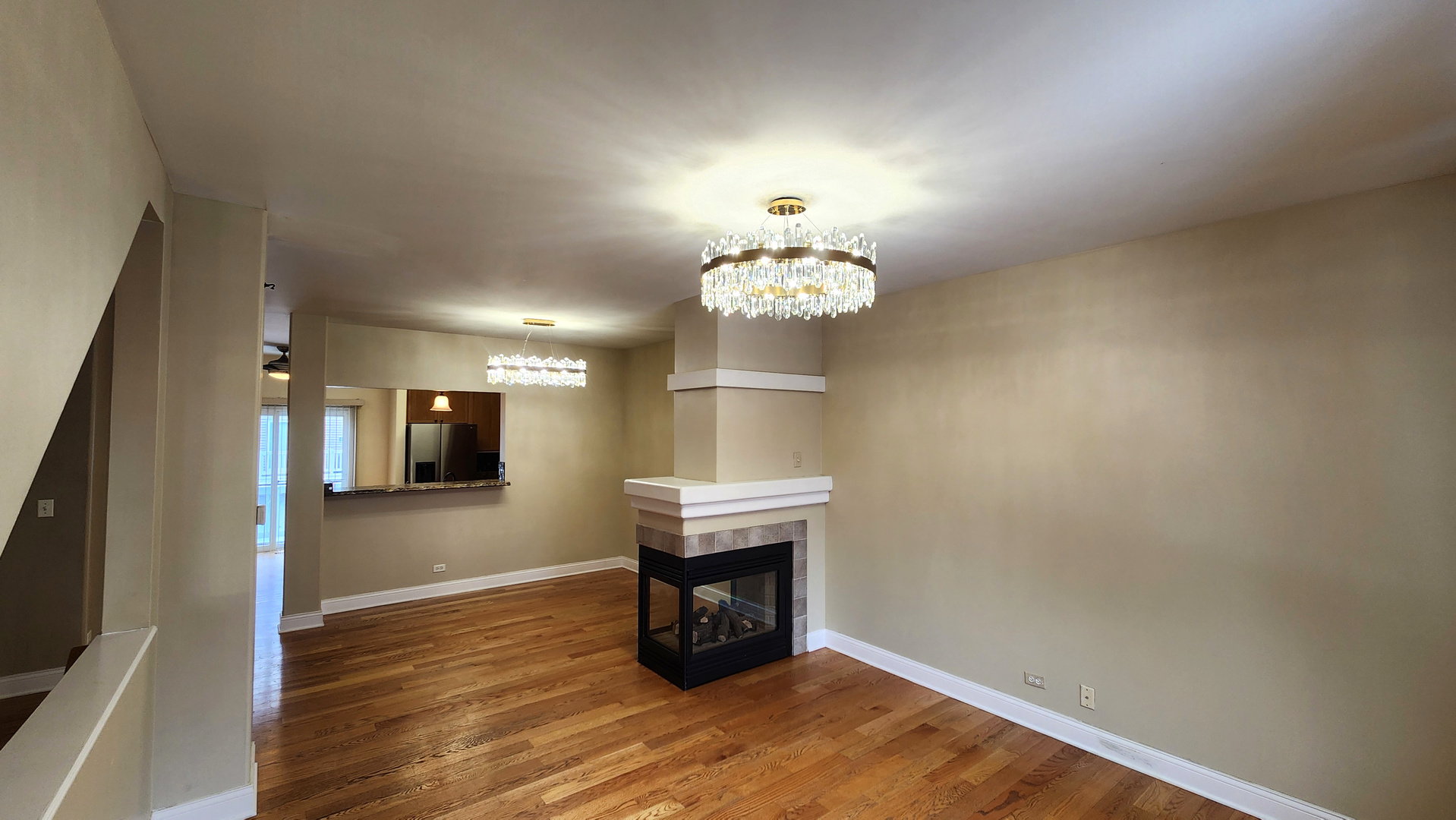 2325 Twilight Drive, Aurora, IL 60503