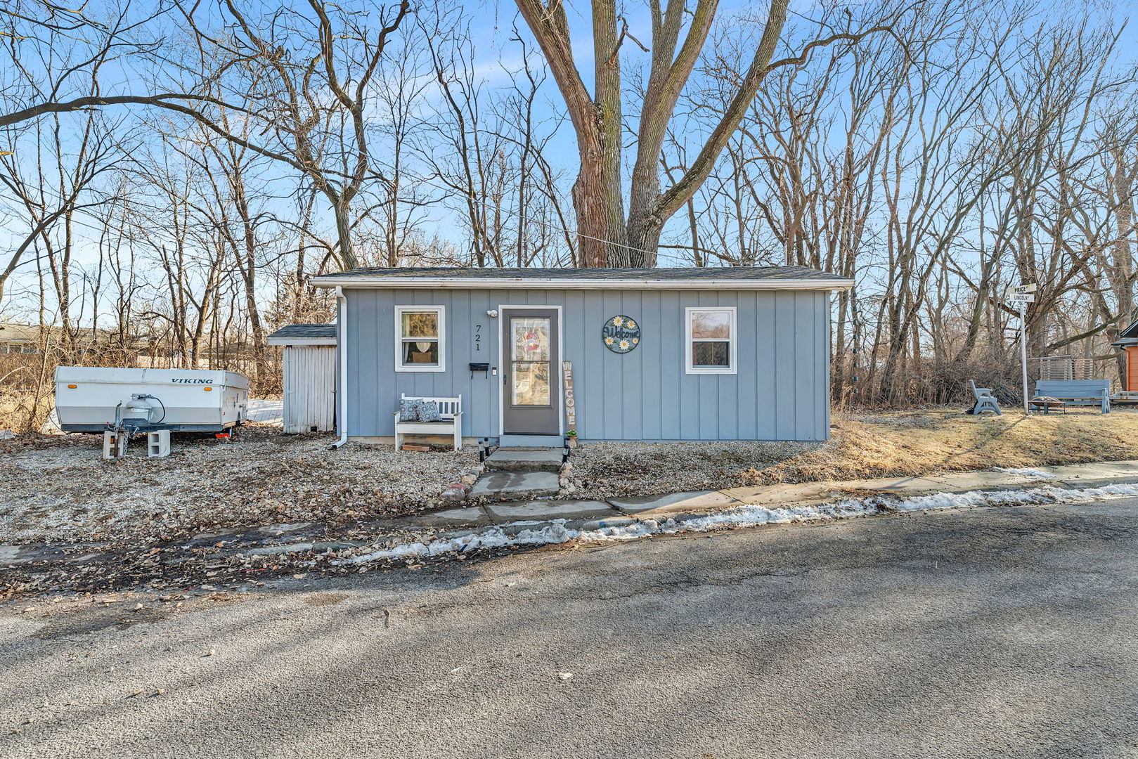 721 Lincoln Street, Morris, IL 60450