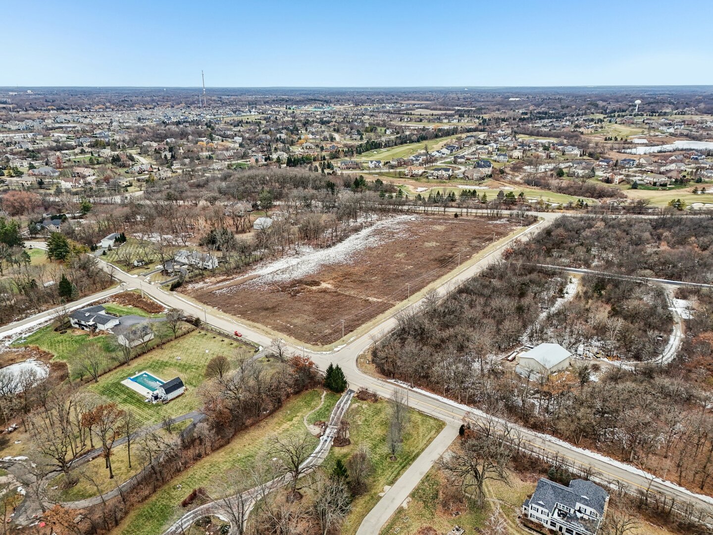 21707 Lakeview Parkway, Mundelein, IL 60060