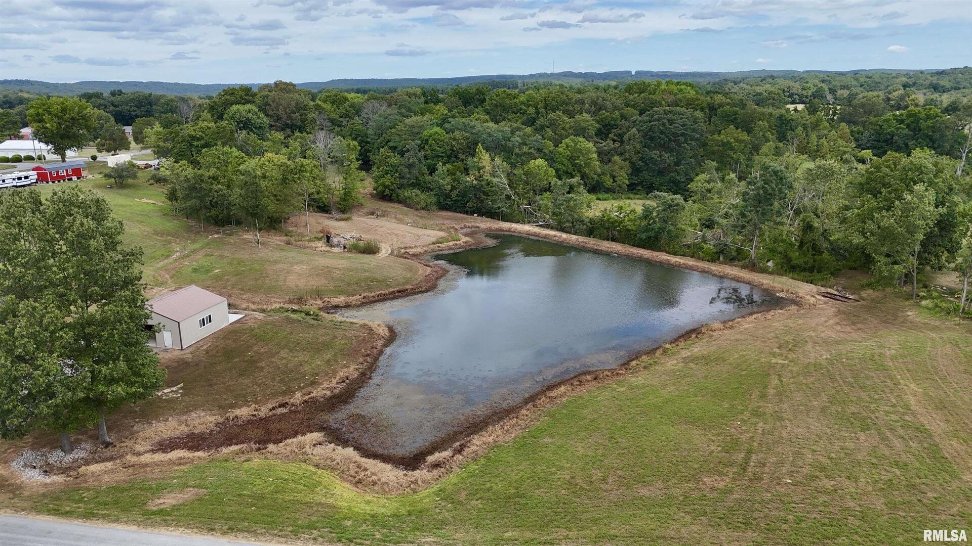 0000 TULIP Lane, Vienna, IL 62995