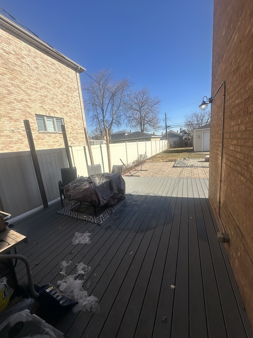 5749 Nordica Avenue, Chicago, IL 60638