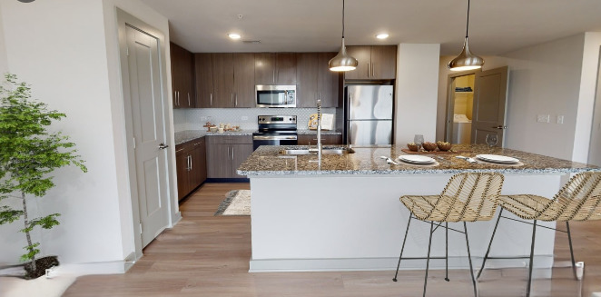 680 Algonquin Road, Schaumburg, IL 60173