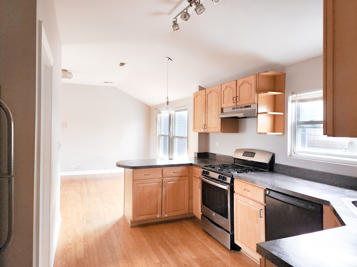 1634 Huron Street, Chicago, IL 60622