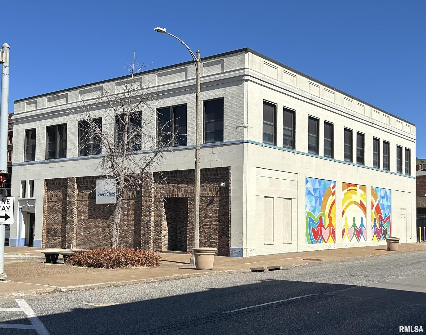 524 15TH Street, Moline, IL 61265